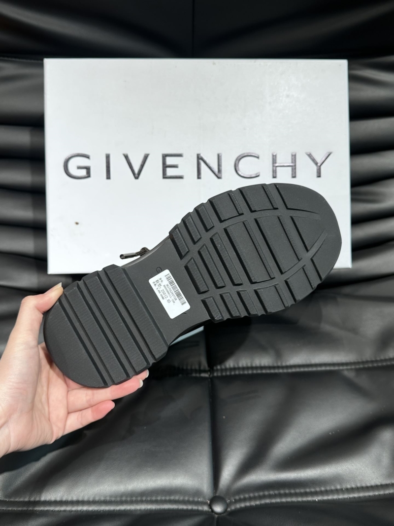 Givenchy Sneakers